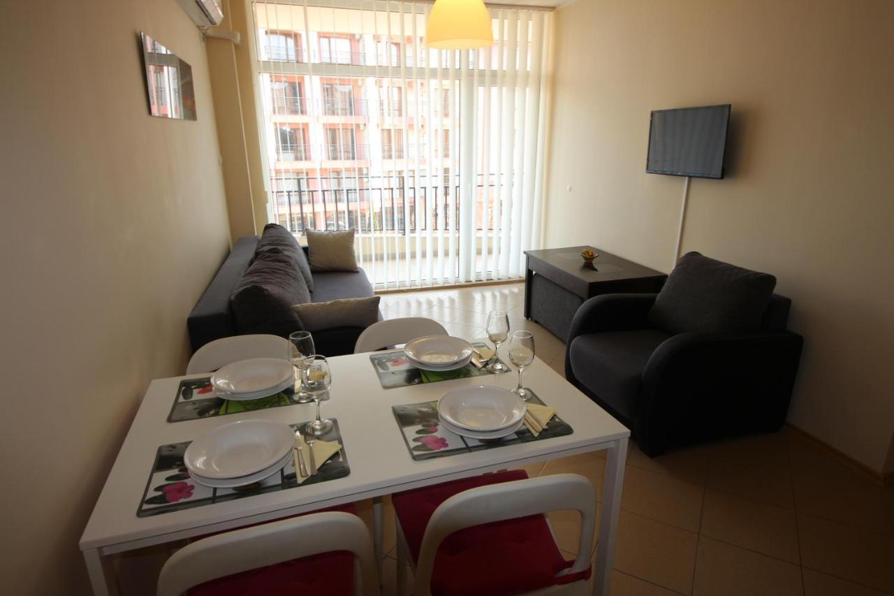Menada Grand Kamelia Apartments Sunny Beach Quarto foto